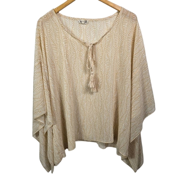 ONE WORLD Tops - ONE WORLD Tan and White Boho Top Size S